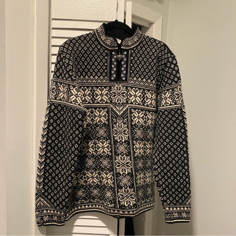 Dale of Norway Size XL Blue and White Wool Quarter Zip Sweater